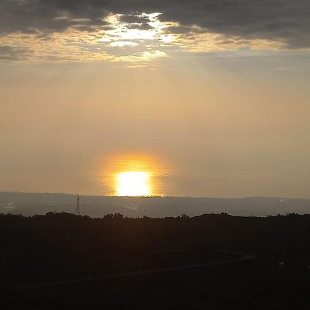דירות ריפוסטו Alba Marina E Tramonti Etnei מראה חיצוני תמונה